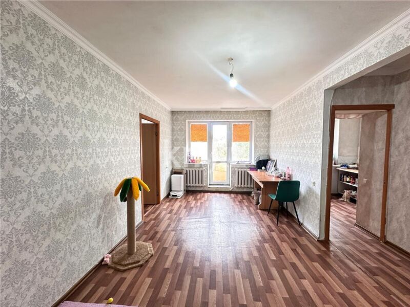 Продажа 2-комнатной квартиры, 46 м² - Продажа действующего бизнеса в Карагандинской области фото 1 из 7