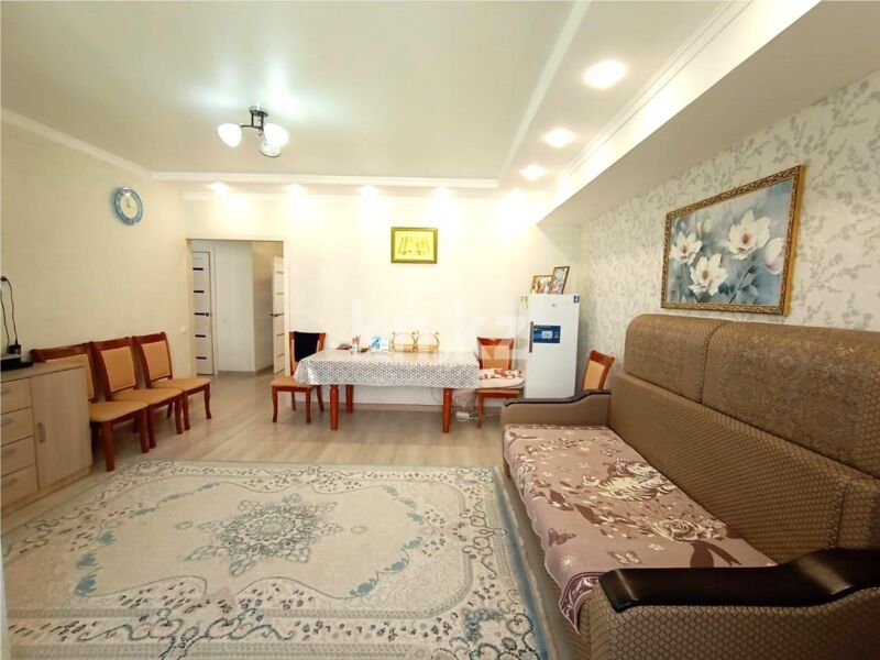 Продажа 2-комнатной квартиры, 70 м² - Продажа двухкомнатных квартир в блочном доме в Казахстане - страница 72 фото 1 из 27