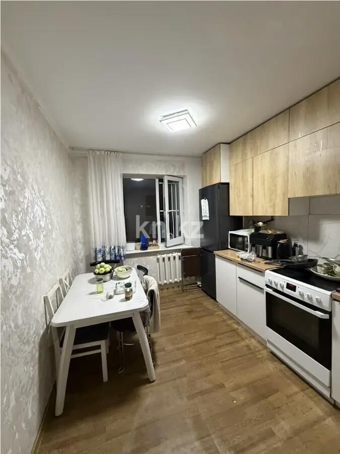 Продажа 4-комнатной квартиры, 82 м² - Продажа четырехкомнатных квартир в панельном доме в Караганде - страница 4 фото 5 из 8
