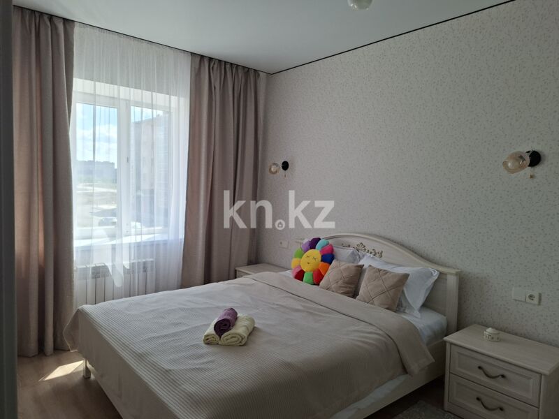 Аренда 2-комнатной квартиры посуточно, 59 м² - Аренда двухкомнатных квартир посуточно в Казахстане - страница 2 фото 1 из 9