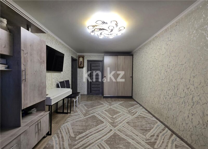 Продажа 2-комнатной квартиры, 45 м² - Продажа двухкомнатных квартир в панельном доме в Казахстане - страница 2 фото 2 из 9