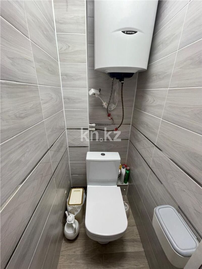 Продажа 3-комнатной квартиры, 67 м² - Продажа трехкомнатных квартир на Юго-Востоке Караганды фото 11 из 18