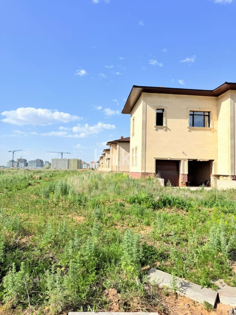Продажа 5-комнатного дома, 324 м² - Продажа пятикомнатных и более домов, коттеджей в Астане фото 5 из 13