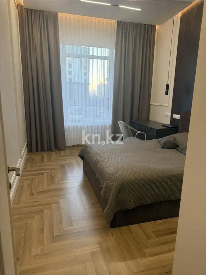 Продажа 4-комнатной квартиры, 133 м² - Продажа квартир в монолитно-каркасном доме в Астане - страница 140 фото 2 из 7