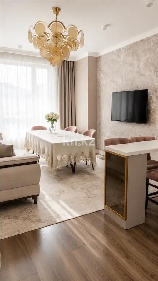 Продажа 4-комнатной квартиры, 102 м² - Продажа четырехкомнатных квартир в кирпичном доме в Казахстане - страница 12 фото 1 из 2