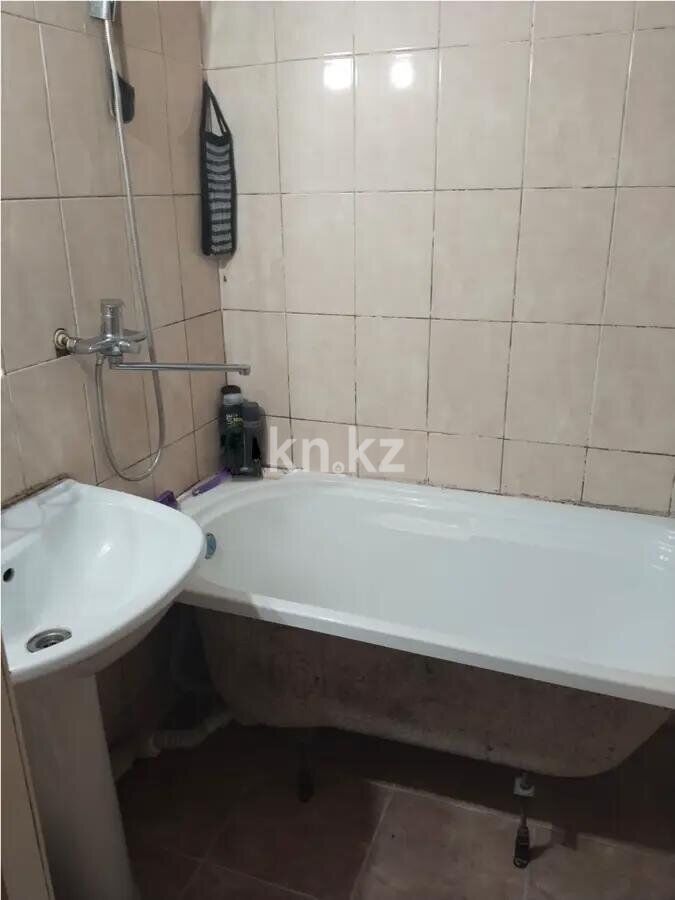 Продажа 3-комнатной квартиры, 60 м² - Продажа трехкомнатных квартир от собственников в Казахстане - страница 16 фото 5 из 7