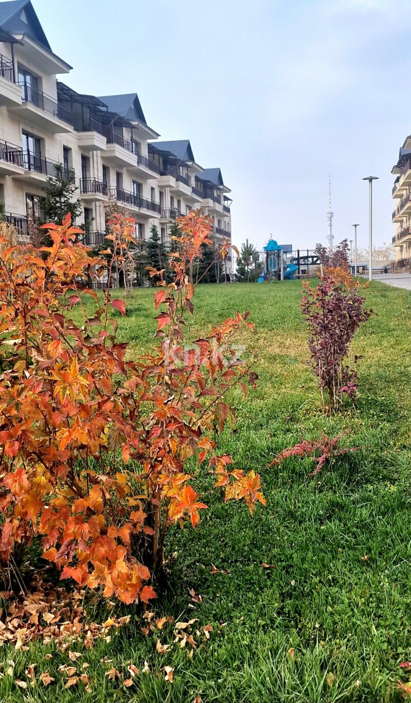 Аренда 2-комнатной квартиры, 54 м² - Продажа гаражей в Усть-Каменогорске фото 1 из 9