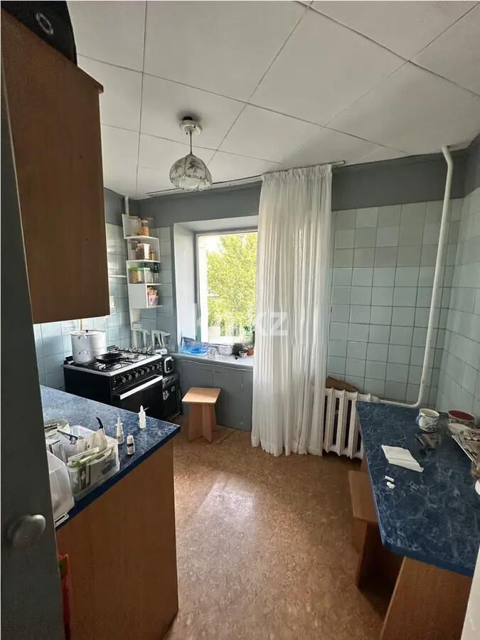 Продажа 4-комнатной квартиры, 70 м² - Продажа четырехкомнатных квартир в кирпичном доме в Караганде - страница 3 фото 4 из 7