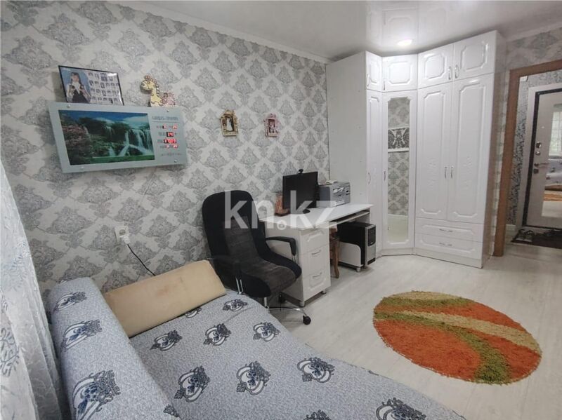 Продажа 2-комнатной квартиры, 44 м² - Продажа двухкомнатных квартир в панельном доме в Темиртау - страница 7 фото 3 из 12