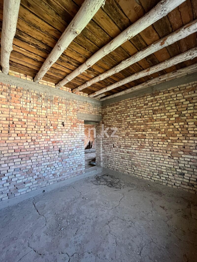 Продажа 6-комнатного дома, 210 м² - Продажа домов, коттеджей в Аль-Фарабийском р-не Шымкента фото 13 из 18
