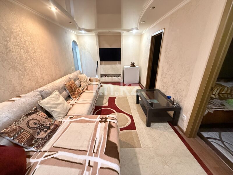 Продажа 3-комнатной квартиры, 48 м² - Продажа трехкомнатных квартир на Юго-Востоке Караганды - страница 11 фото 2 из 21