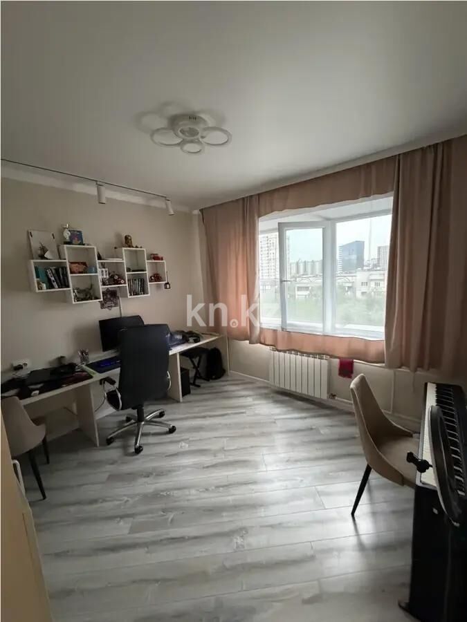 Продажа 4-комнатной квартиры, 100 м² - Продажа четырехкомнатных квартир в панельном доме в Алматы - страница 2 фото 3 из 7