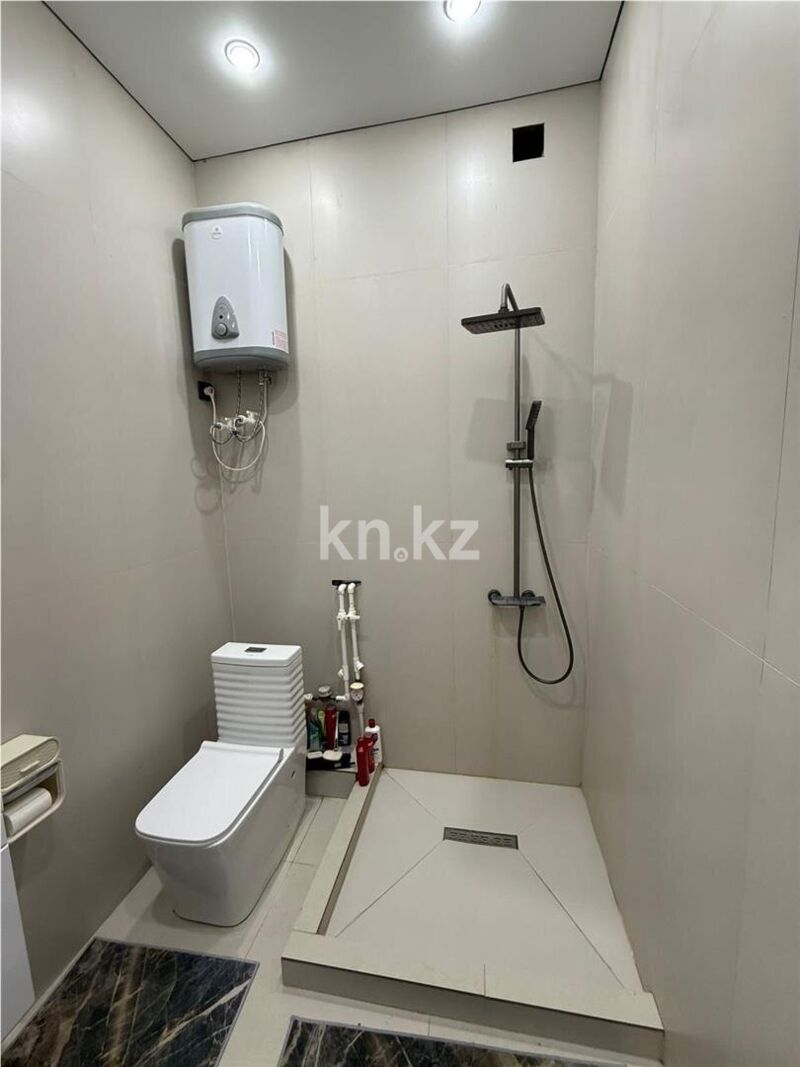 Продажа 1-комнатной квартиры, 37 м² - Продажа однокомнатных квартир на Юго-Востоке Караганды - страница 2 фото 5 из 7