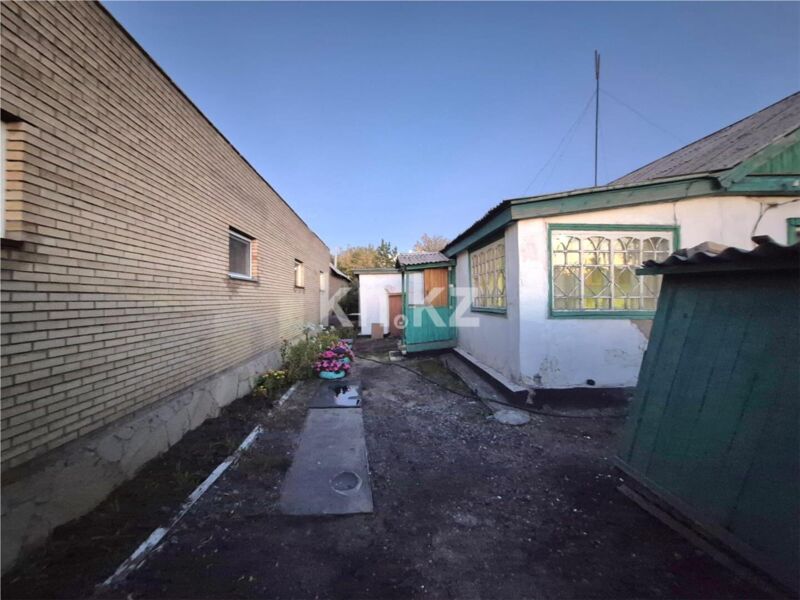 Продажа 4-комнатного дома, 75.5 м² - Продажа недвижимости в Караганде - страница 8 фото 10 из 14