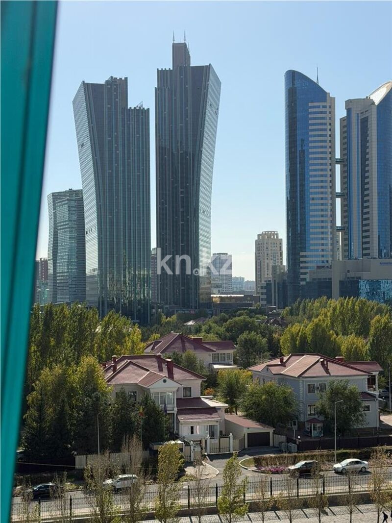 Продажа 4-комнатной квартиры, 108.7 м² - Продажа квартир в Астане - страница 203 фото 14 из 17