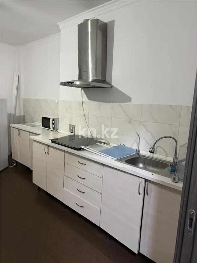 Продажа 3-комнатной квартиры, 135 м² - Продажа квартир в монолитно-каркасном доме в Астане - страница 131 фото 1 из 4