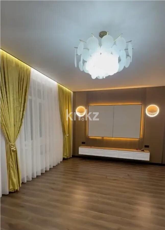 Продажа 2-комнатной квартиры, 68 м² - Продажа квартир в кирпичном доме в Казахстане - страница 3 фото 1 из 3