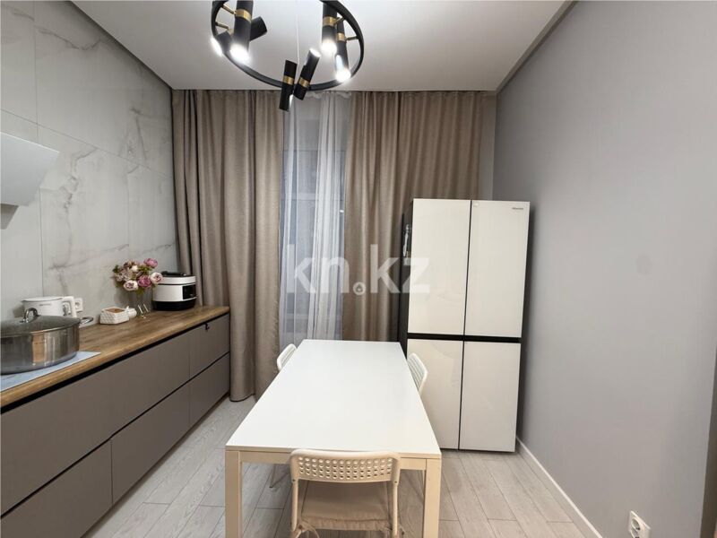 Продажа 3-комнатной квартиры, 74 м² - Продажа трехкомнатных квартир на Юго-Востоке Караганды - страница 23 фото 9 из 16