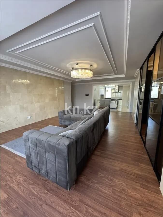 Продажа 4-комнатной квартиры, 260 м² - Продажа четырехкомнатных квартир в кирпичном доме в Казахстане - страница 11 фото 1 из 4