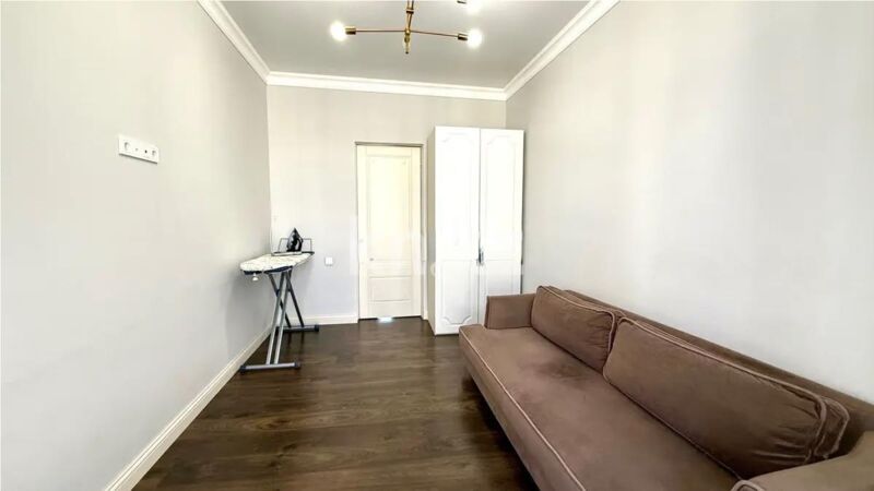 Продажа 3-комнатной квартиры, 101 м² - Продажа квартир в кирпичном доме в Астане - страница 191 фото 2 из 8