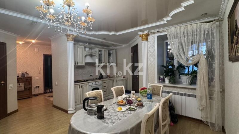 Продажа 3-комнатной квартиры, 92 м² - Продажа трехкомнатных квартир в Караганде - страница 2 фото 10 из 17