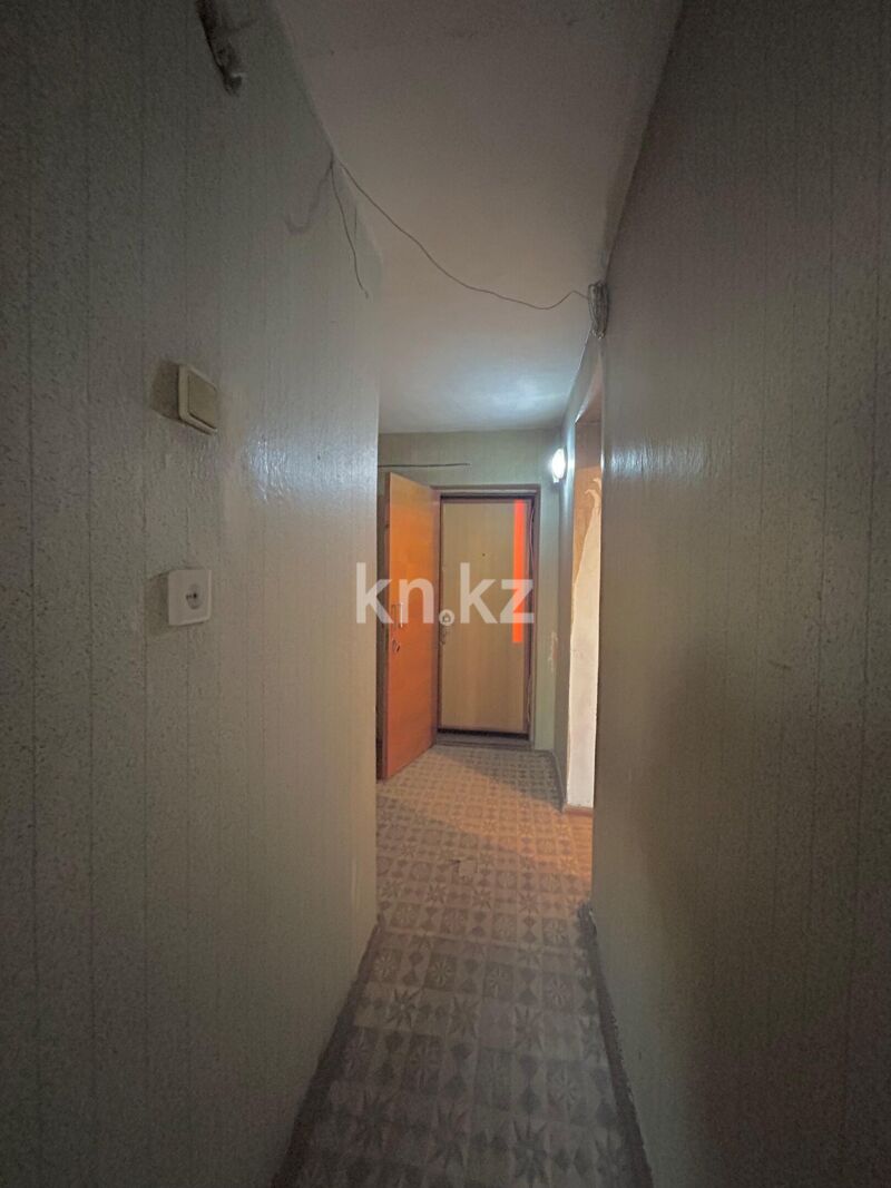 Продажа 1-комнатной квартиры, 38 м² - Продажа однокомнатных квартир в Усть-Каменогорске фото 9 из 15