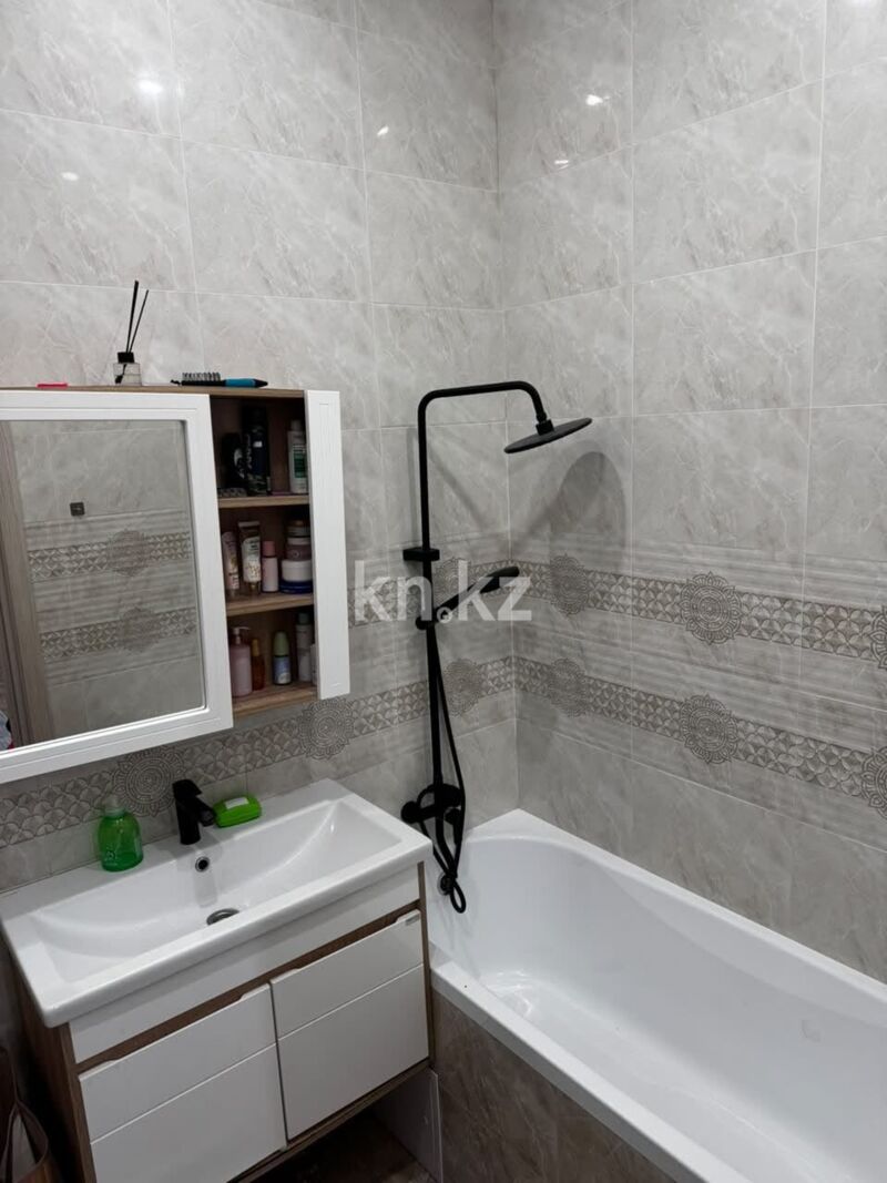 Продажа 3-комнатной квартиры, 85.5 м² - Продажа трехкомнатных квартир на Юго-Востоке Караганды фото 5 из 16