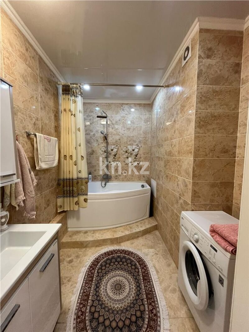 Продажа 2-комнатной квартиры, 72 м² - Продажа двухкомнатных квартир в монолитно-каркасном доме в Караганде - страница 3 фото 12 из 18