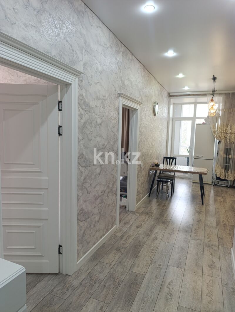 Продажа 3-комнатной квартиры, 75.2 м² - Продажа квартир в кирпичном доме в Караганде - страница 65 фото 1 из 23