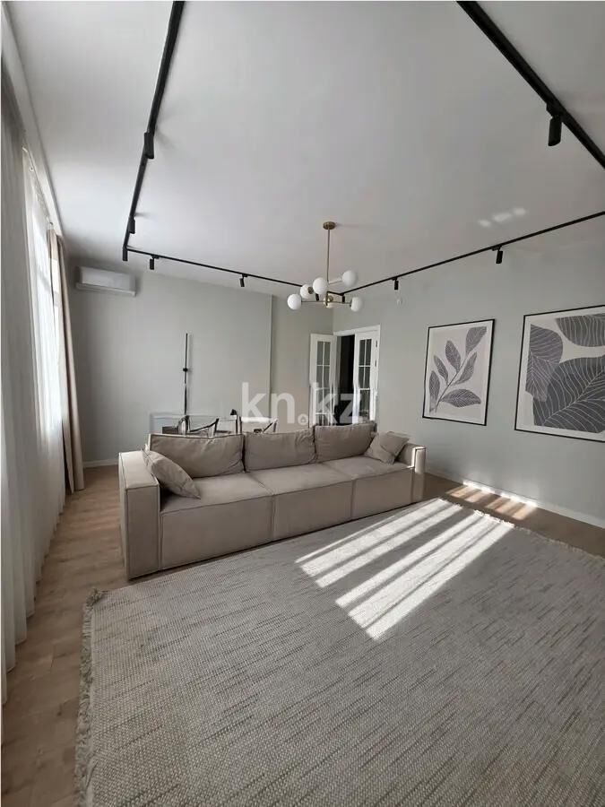 Продажа 4-комнатной квартиры, 130 м² - Продажа четырехкомнатных квартир в монолитно-каркасном доме в Казахстане - страница 10 фото 1 из 8