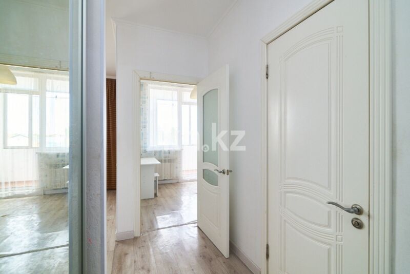Продажа 1-комнатной квартиры, 37.4 м² - Продажа однокомнатных квартир в р-не Сарайшык Астаны - страница 13 фото 8 из 17