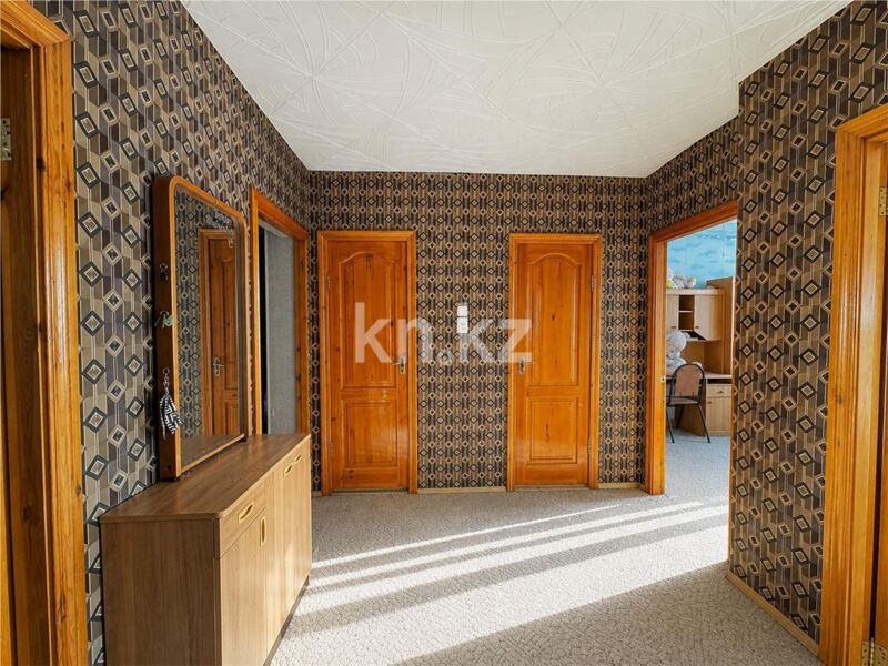 Продажа 3-комнатной квартиры, 61 м² - Продажа трехкомнатных квартир в Темиртау - страница 2 фото 6 из 10