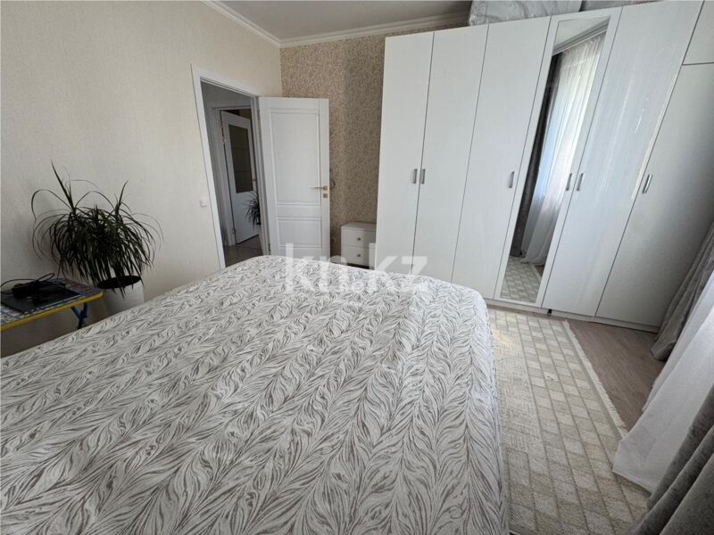 Продажа 3-комнатной квартиры, 95 м² - Продажа трехкомнатных квартир в блочном доме в Казахстане - страница 24 фото 2 из 14