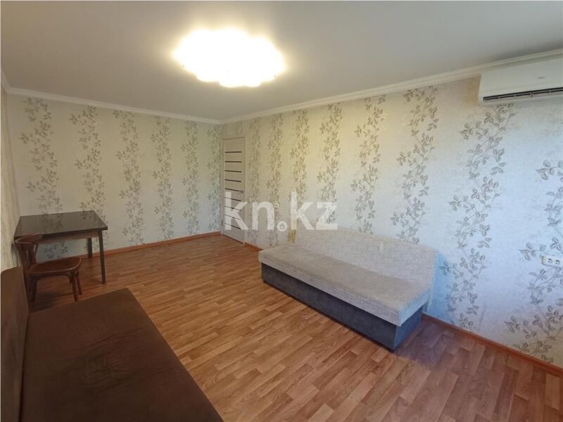 Продажа 3-комнатной квартиры, 63 м² - Продажа трехкомнатных квартир на Юго-Востоке Караганды - страница 15 фото 1 из 8