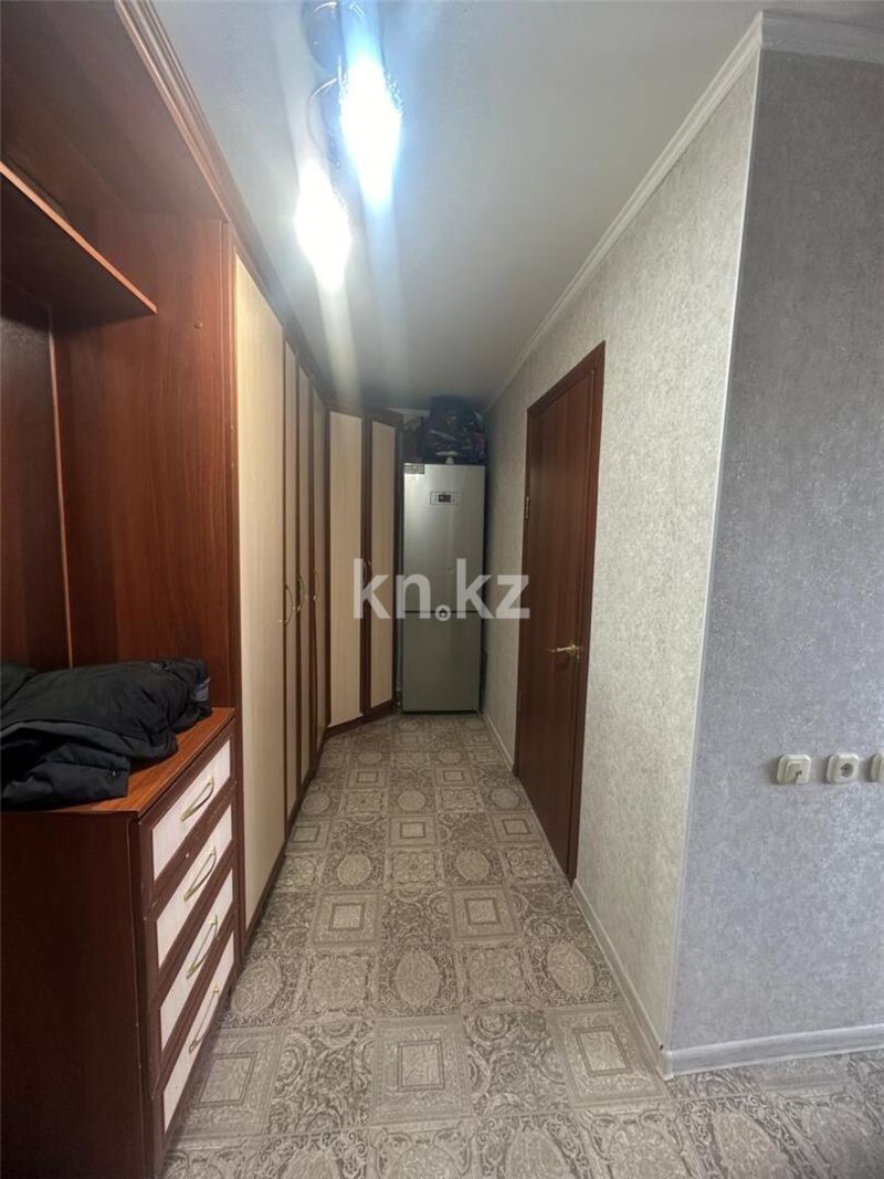 Продажа 3-комнатной квартиры, 64 м² - Продажа трехкомнатных квартир на Юго-Востоке Караганды - страница 23 фото 15 из 17