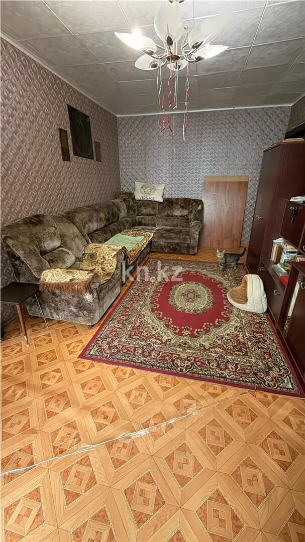 Продажа 3-комнатной квартиры, 60 м² - Продажа трехкомнатных квартир на Юго-Востоке Караганды - страница 16 фото 3 из 10