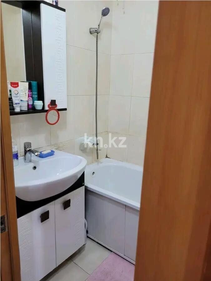 Продажа 3-комнатной квартиры, 65 м² - Продажа трехкомнатных квартир на Юго-Востоке Караганды - страница 2 фото 6 из 9