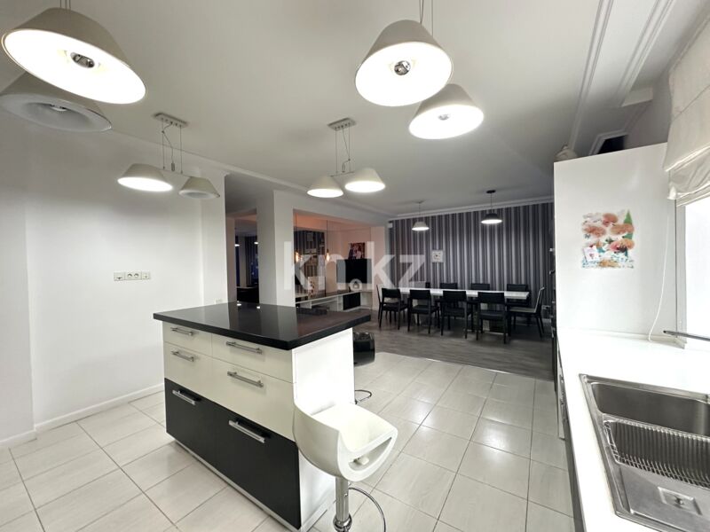 Продажа 6-комнатного дома, 312.6 м² - Продажа домов, коттеджей в Караганде - страница 3 фото 19 из 39