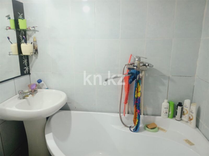 Продажа 4-комнатного дома, 101.8 м² - Продажа домов, коттеджей в Караганде - страница 7 фото 14 из 28