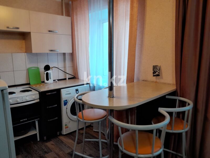 Аренда 2-комнатной квартиры посуточно, 50 м² - Аренда двухкомнатных квартир посуточно в Усть-Каменогорске фото 1 из 13