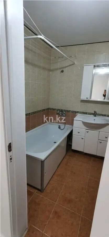 Продажа 3-комнатной квартиры, 65 м² - Продажа квартир в блочном доме в Астане - страница 11 фото 5 из 7