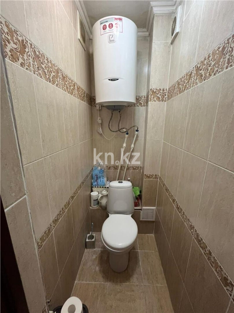 Продажа 4-комнатной квартиры, 72 м² - Продажа четырехкомнатных квартир в кирпичном доме в Караганде - страница 6 фото 12 из 15