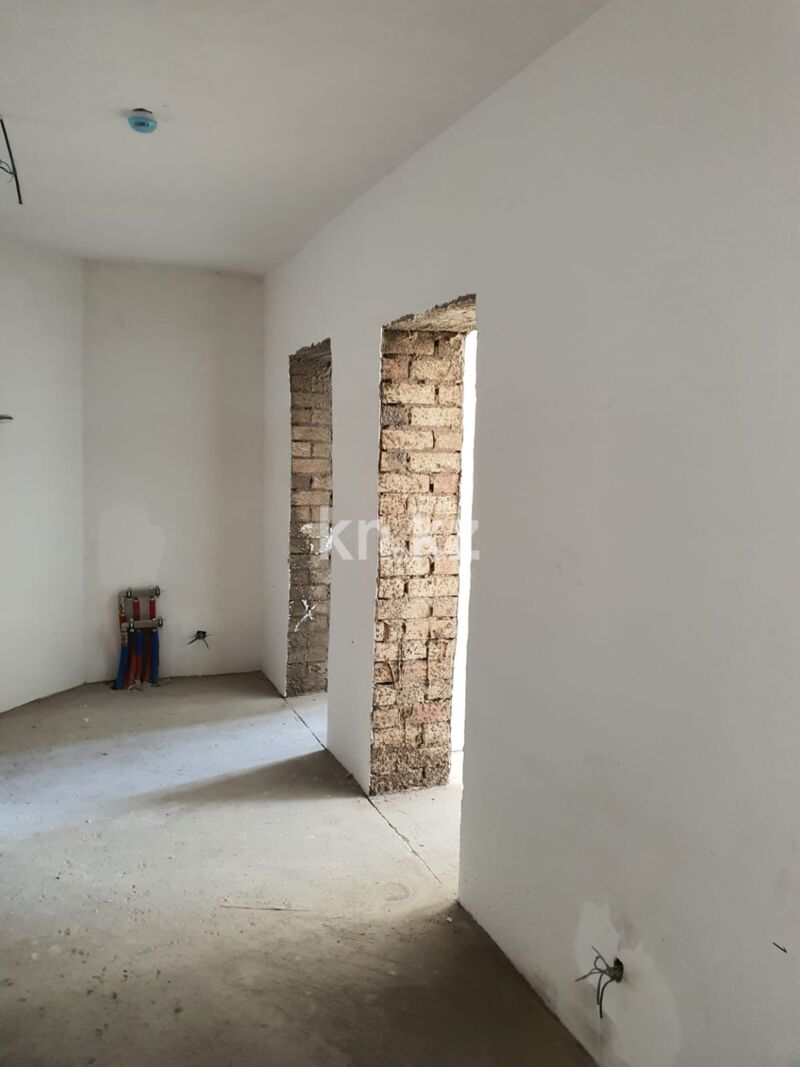 Продажа 3-комнатной квартиры, 122 м² - Продажа квартир в кирпичном доме в Казахстане - страница 8 фото 3 из 10