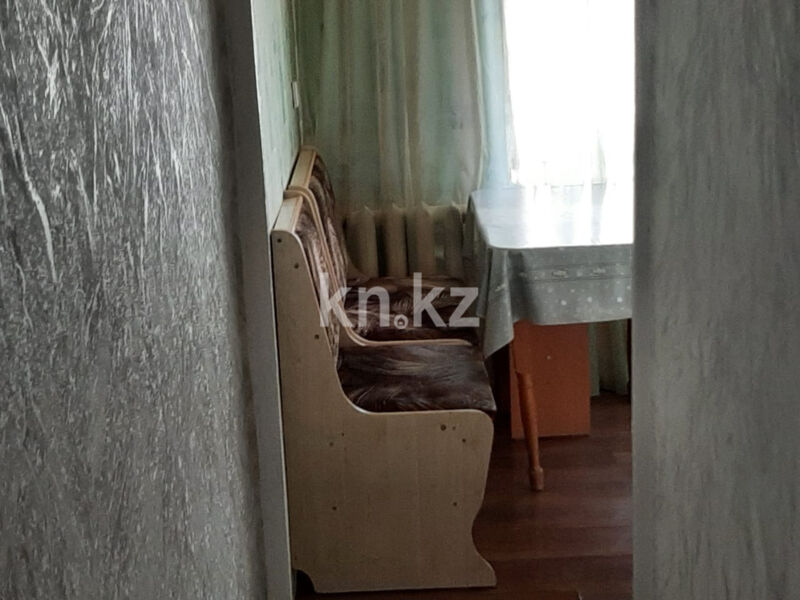 Продажа 1-комнатной квартиры, 28.9 м² - Продажа жилой и коммерческой недвижимости в Усть-Каменогорске фото 3 из 10