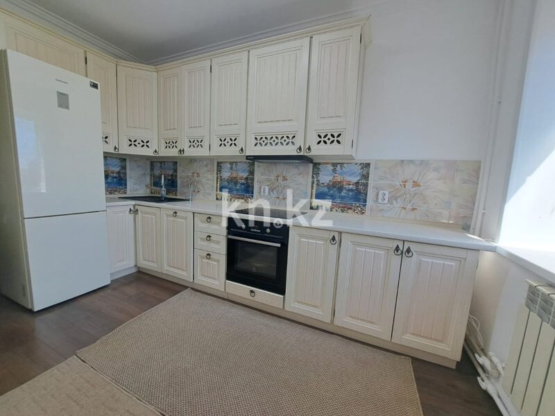 Продажа 4-комнатной квартиры, 72.3 м² - Продажа четырехкомнатных квартир в кирпичном доме в Караганде фото 2 из 8