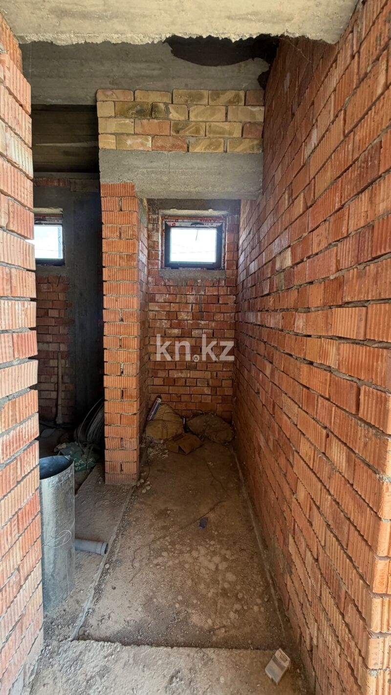 Продажа 4-комнатного дома, 400 м² - Продажа домов, коттеджей в Аль-Фарабийском р-не Шымкента фото 27 из 37
