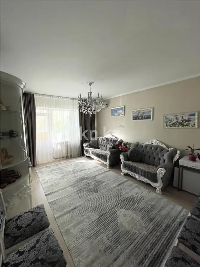 Продажа 3-комнатной квартиры, 90 м² - Продажа трехкомнатных квартир на Юго-Востоке Караганды - страница 2 фото 1 из 6