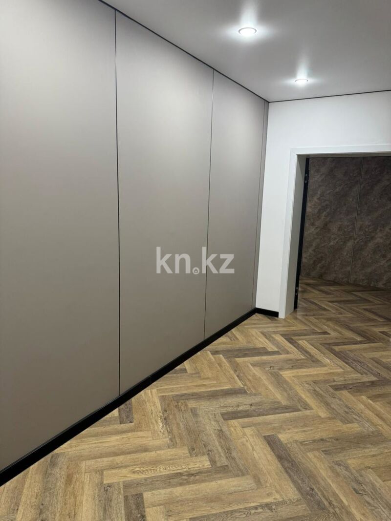 Продажа 4-комнатной квартиры, 105 м² - Продажа квартир от собственников в Костанае фото 11 из 12