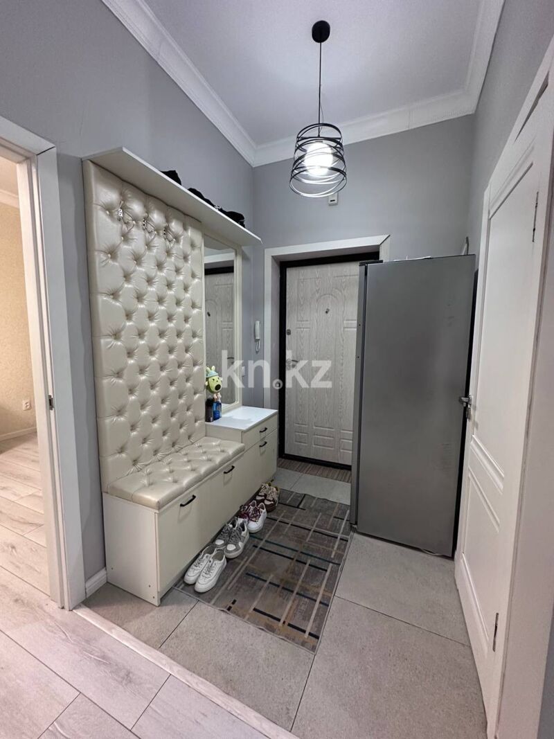 Продажа 3-комнатной квартиры, 68 м² - Продажа квартир на Юго-Востоке Караганды - страница 2 фото 8 из 12