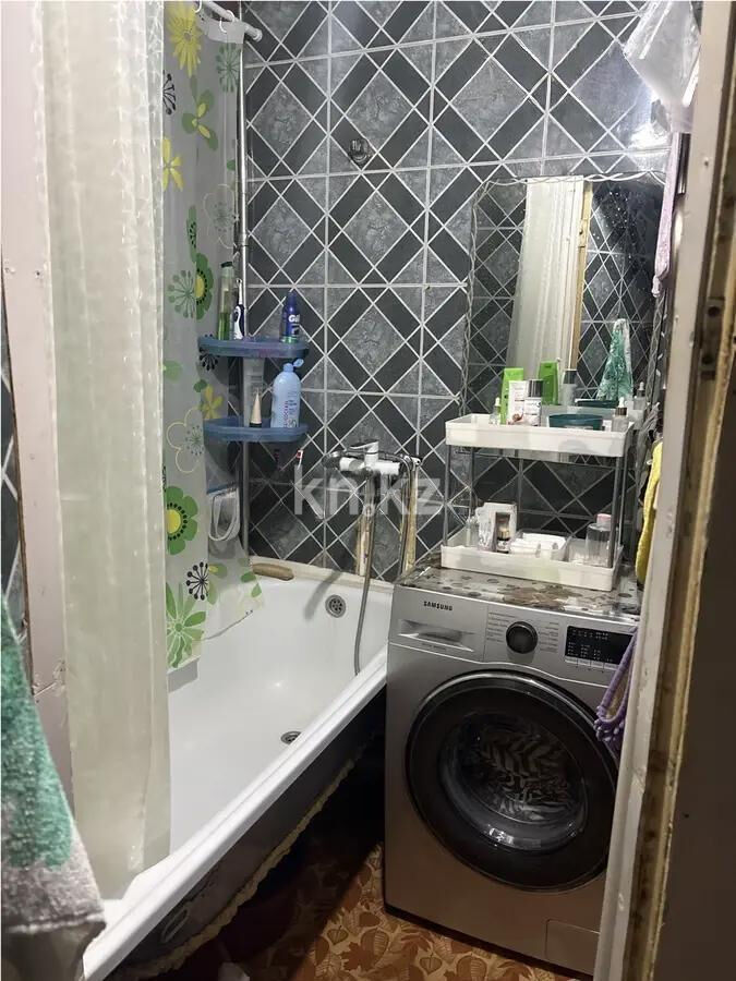 Продажа 4-комнатной квартиры, 61 м² - Продажа четырехкомнатных квартир в панельном доме в Караганде - страница 6 фото 6 из 8